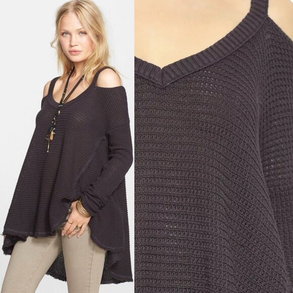 Free People Moonshine Oversize Gray Cold Shoulder Waffle Knit Asymmetrical XS - Picture 1 of 13